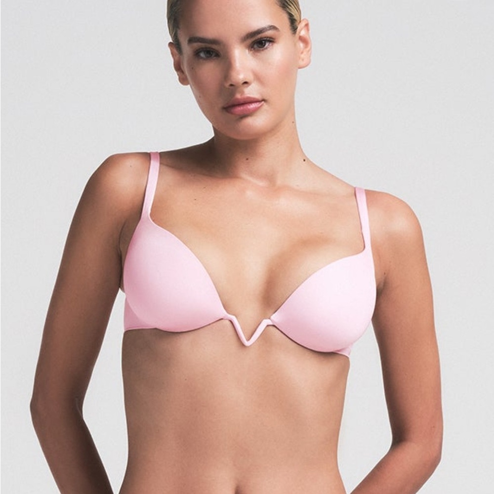 V-Shaped Pink Skims Bra